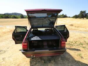 Bild 7/29 von Audi 100 Avant - 2.3 E (1990)