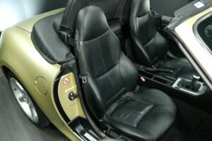Image 19/30 of BMW Z3 2.2i (2002)