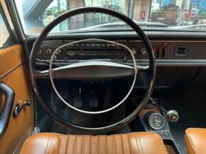 Image 22/35 of Volvo P 145 (1968)