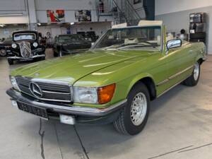 Image 9/48 of Mercedes-Benz 350 SL (1979)