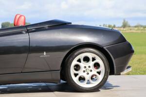 Image 19/50 of Alfa Romeo Spider 3.0 V6 24V (2001)