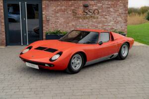 Bild 3/85 von Lamborghini Miura P 400 (1967)