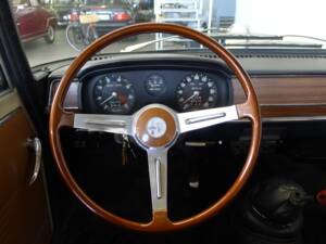 Image 2/26 of Alfa Romeo Giulia 1300 TI (1970)