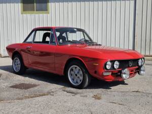 Image 54/56 of Lancia Fulvia 1.3 S (1975)