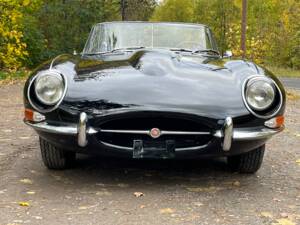 Bild 2/47 von Jaguar E-Type (1968)