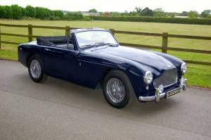 Image 8/22 of Aston Martin DB 2&#x2F;4 Mk III (1958)