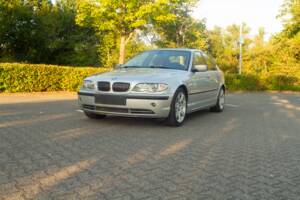 Afbeelding 17/58 van BMW 330i (2002)