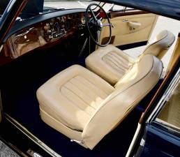Image 23/50 of Bentley S 1 Continental (1956)
