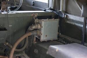 Image 22/50 de Land Rover 88 (1974)