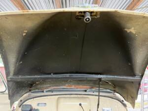 Image 15/18 of Morris Minor 1000 Traveller (1971)