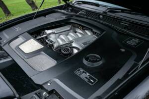 Image 19/50 of Bentley Arnage R (2006)