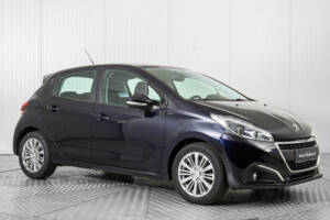 Bild 5/50 von Peugeot 208 1.2 PureTech 82 (2019)