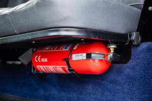 Image 26/50 of Land Rover Defender 90 "50th Anniversary" (1998)