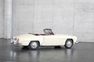 Image 9/50 de Mercedes-Benz 190 SL (1960)
