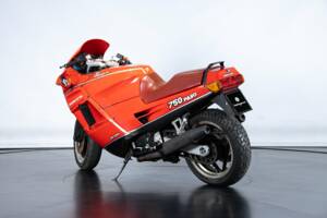 Bild 2/42 von Ducati DUMMY (1988)