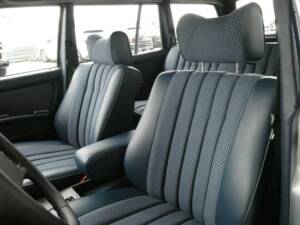 Image 10/21 of Mercedes-Benz 280 TE (1984)