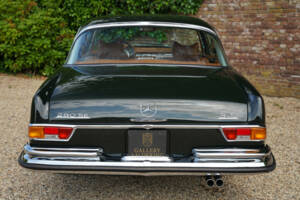 Bild 16/50 von Mercedes-Benz 280 SE 3,5 (1971)