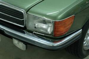 Image 49/50 de Mercedes-Benz 350 SLC (1973)