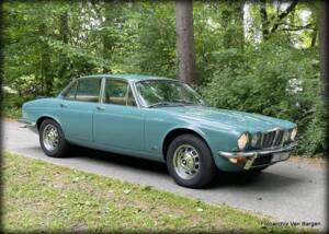 Bild 18/28 von Jaguar XJ 6 4.2 (1974)