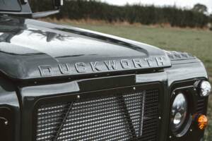 Bild 12/41 von Land Rover Defender 110 Td5 (2002)