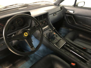 Imagen 3/28 de Ferrari 412 (1986)