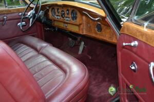 Bild 10/50 von Rolls-Royce Phantom V James Young (1964)
