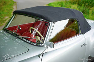 Immagine 46/59 di Mercedes-Benz 190 SL (1958)