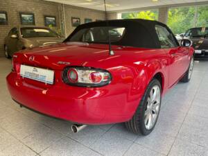 Bild 3/25 von Mazda MX-5 2.0 (2005)