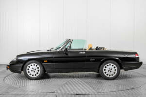 Bild 9/50 von Alfa Romeo 2.0 Spider (1991)