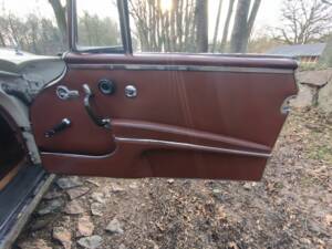 Image 34/54 of Mercedes-Benz 220 SE b (1963)