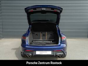 Obraz 31/33 pojazdu Porsche Macan S (2023)
