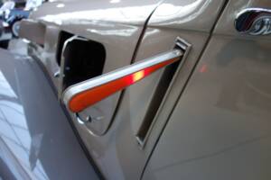 Image 34/43 of Citroën Traction Avant 7 C (1935)