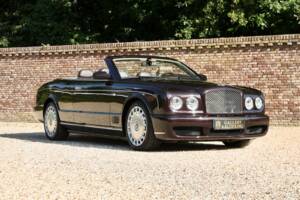 Image 45/50 de Bentley Azure (2008)
