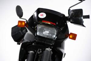 Image 30/38 de Honda NX 650 Dominator (1988)
