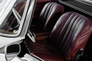 Afbeelding 26/40 van Mercedes-Benz 230 SL (1964)