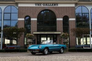 Image 9/50 of Alfa Romeo 2000 Spider Veloce (1981)