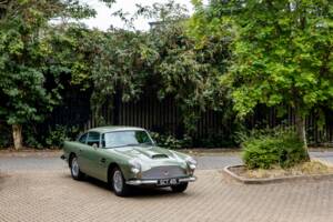 Image 11/50 de Aston Martin DB 4 (1960)