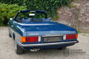 Image 17/50 de Mercedes-Benz 450 SL (1974)