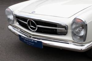 Afbeelding 26/31 van Mercedes-Benz 230 SL (1967)