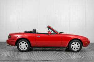 Bild 10/50 von Mazda MX-5 1.6 (1992)