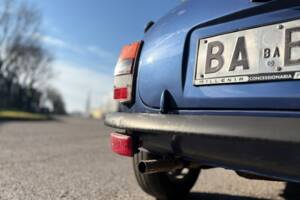 Image 19/22 of Rover Mini Mayfair (1990)