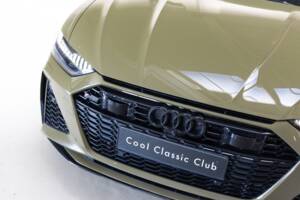 Image 36/40 of Audi RS6 Avant (2019)