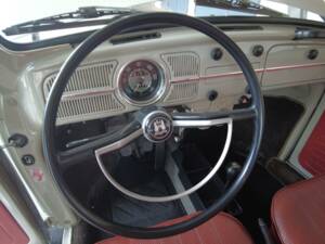 Image 3/18 de Volkswagen Coccinelle 1500 (1968)