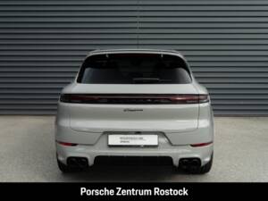 Obraz 28/33 pojazdu Porsche Cayenne E-Hybrid (1900)