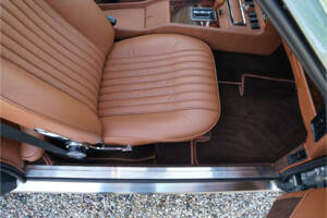 Image 45/50 of Aston Martin V8 (1980)