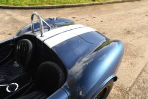 Image 46/50 de AC Cobra 427 (1999)