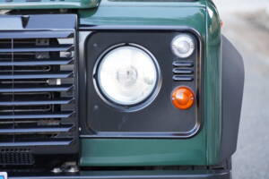 Bild 6/73 von Land Rover Defender 90 (2008)