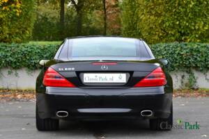 Immagine 21/50 di Mercedes-Benz SL 600 (2004)