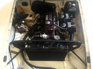 Imagen 38/44 de MG MGB (1963)