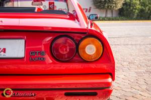 Image 13/49 of Ferrari 208 GTS Turbo (1989)